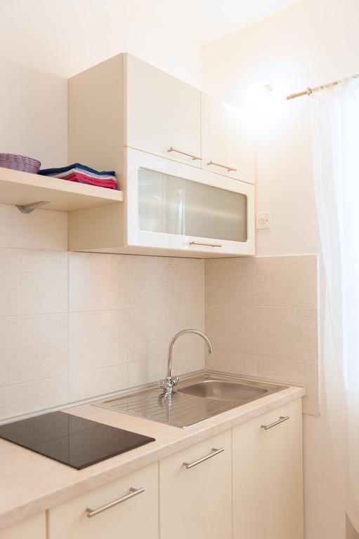 Dalmatian Garden - Free Parking - City Centre Sibenik Room photo